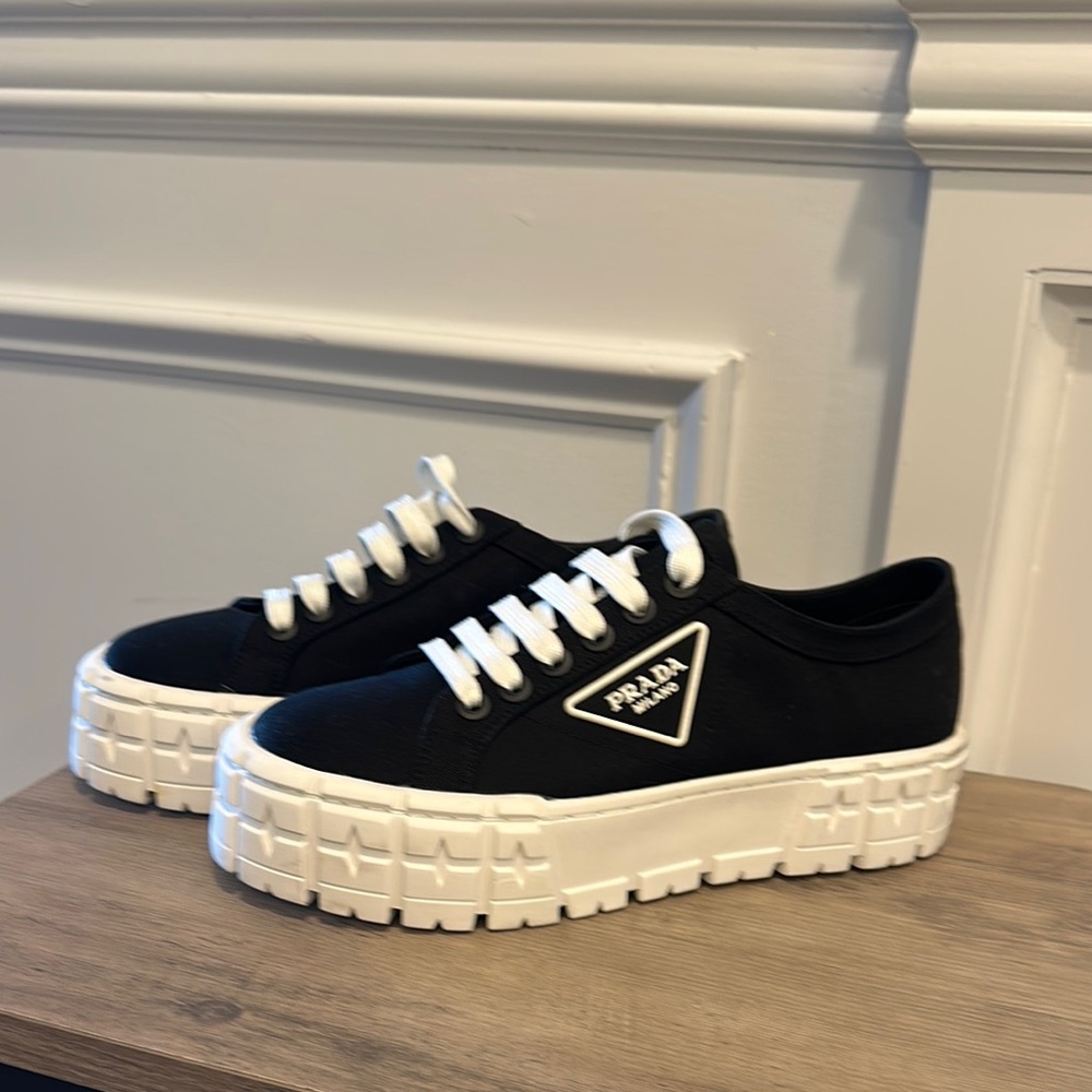 Prada Women's Black and White Sneakers